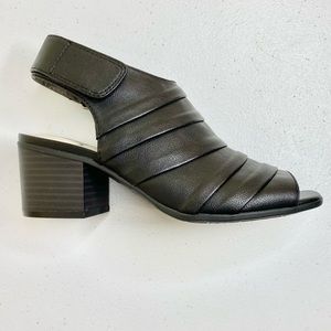 New In Box White Mountain Ladue Slingback Shoes 5.5 M